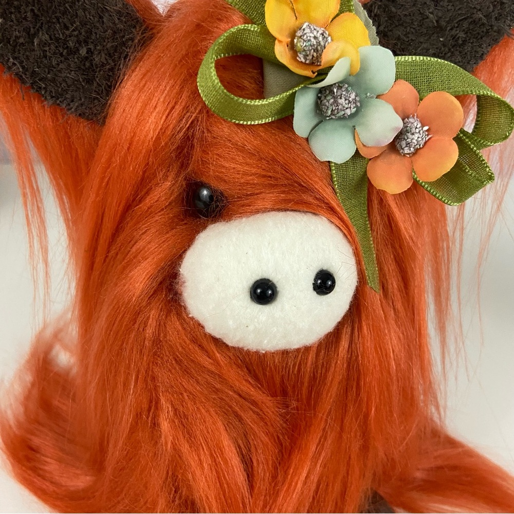 Handmade Highland Cow Rust Faux Fur Leather Ears Clay Hooves Horns Floral Bow - Picture 12 of 13